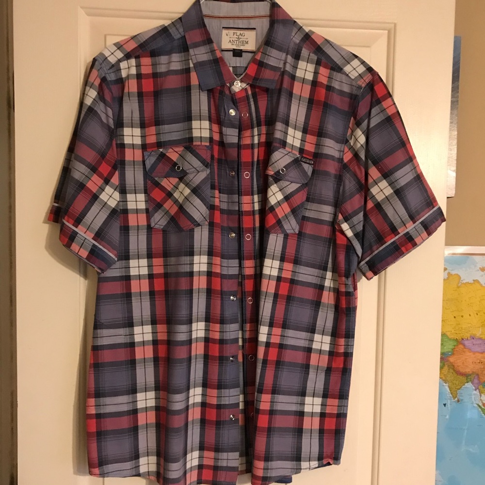 Men's XL button down shirt.